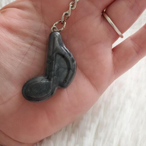 Music Note Keychain, Bookbag Charm - Picture 4 of 13